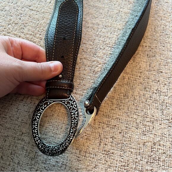 Brighton Deep Brown Pebble Leather Belt Women’s Size Large Buckle & Hook Closure - Picture 2 of 7